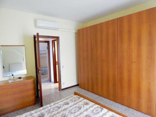 Apartamento M198 - Marcelli, Trilocale In Centro Fronte Mare