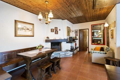 Holiday Home Val Maria-pur/ledrosee 34442