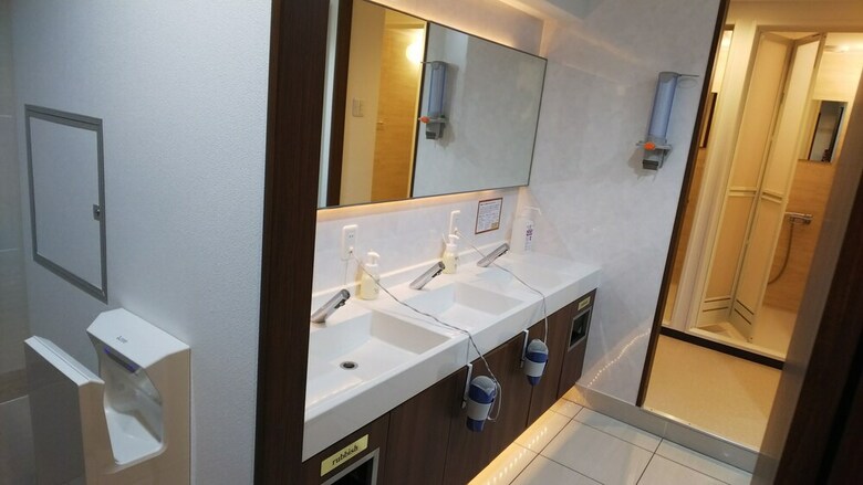 Kobe Capsule Hotel Seki