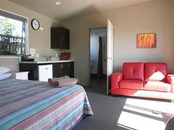 Te Anau Top 10 Holiday Park