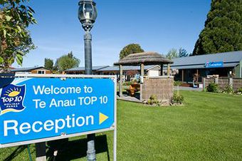Te Anau Top 10 Holiday Park