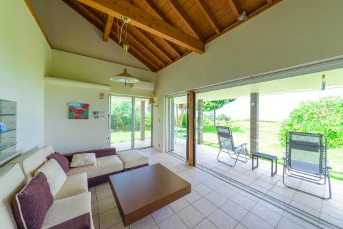 Hostal Keiki Beachhouse & Cafe