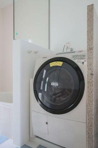 Hermit Hills Apartment In Okinawa Colors