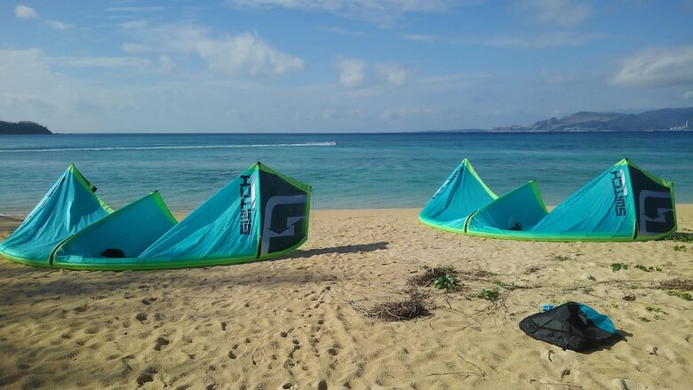 Hostal Tropical Surf House Okinawa