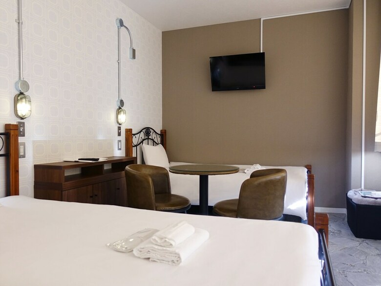 Albergue Briller Universal Japon