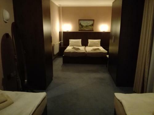 Hostal Garni Hotel Anne-mary