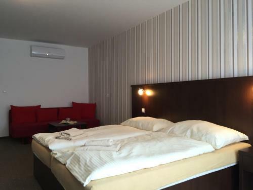 Hostal Garni Hotel Anne-mary