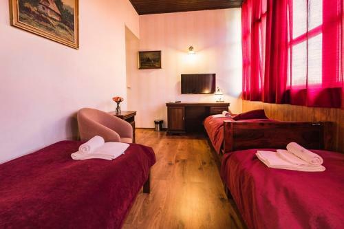 Hostal Penzion Benatky