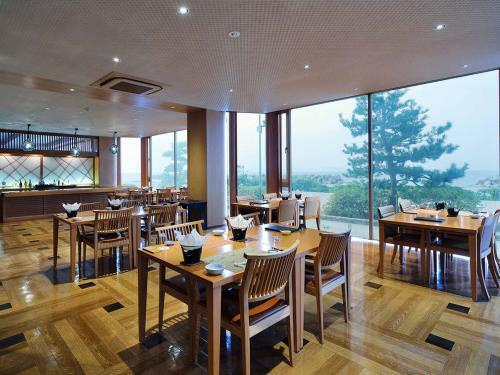 Kaike Seaside Hotel
