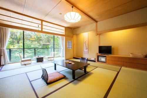 Osawa Onsen Sansuikaku