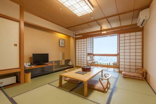 Hotel Hills Sunpia Yamagata