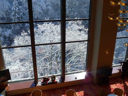 Royal Hotel Yamanaka Onsen Kajikaso