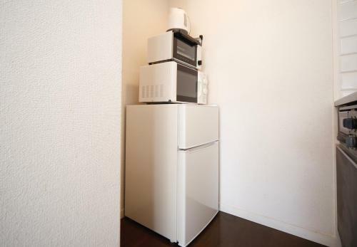 Yakuin Apartment 911