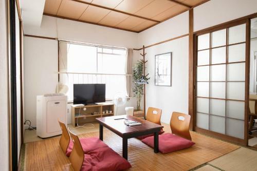 Hakata Apartment 6g