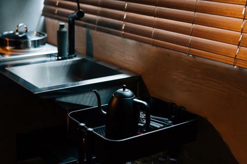 Mizuka Nakasu 1 - Unmanned Hotel