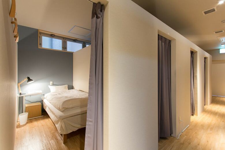 Albergue Bed Stock