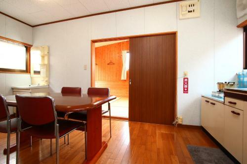 Hostal Ramune Onsen Senju No Sato
