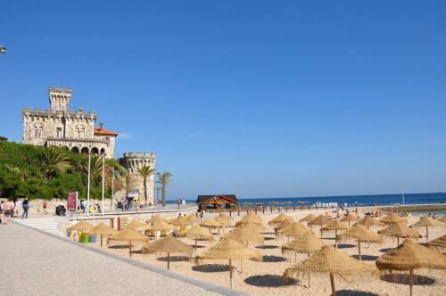 Rent4rest Estoril Beachfront Apartments