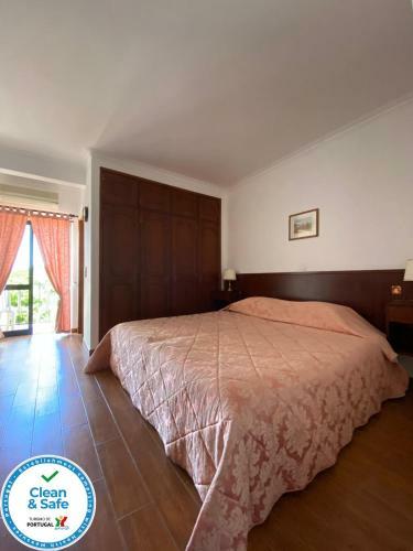 Bed & Breakfast Guest House Toca Dos Grilos