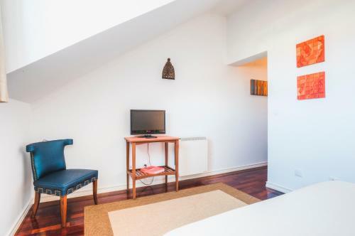 Blue Boutique Hostel & Suites