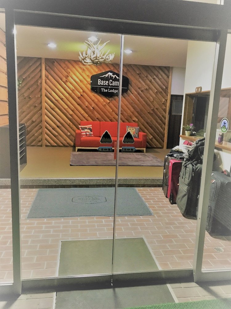 Hotel Base Camp The Lodge