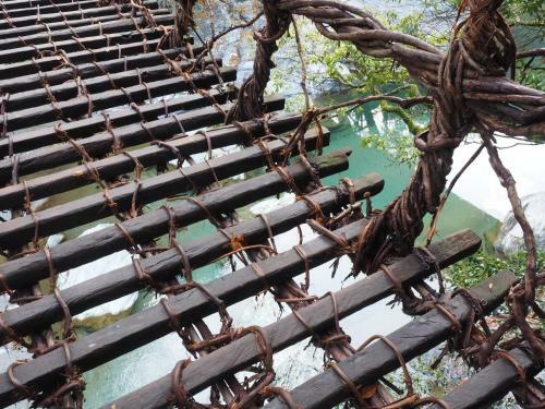 Hostal Iya Vine Bridge Guest House