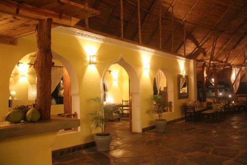 Hotel Angel's Bay Beach Resort