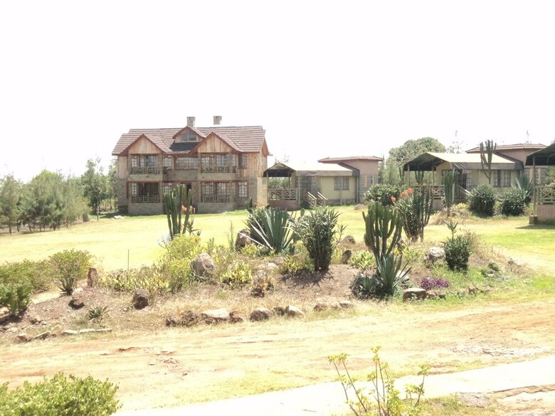 Hostal Sangare Gardens
