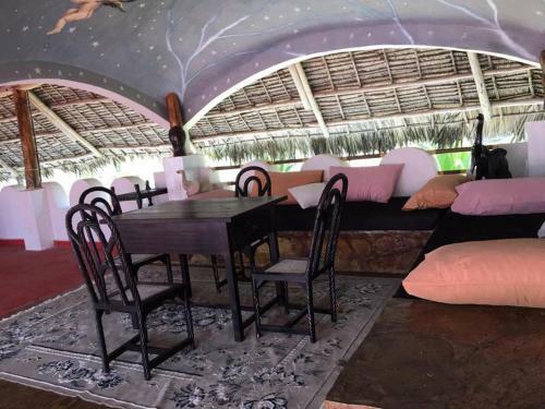 Bed & Breakfast Sunbay Holidays Villa