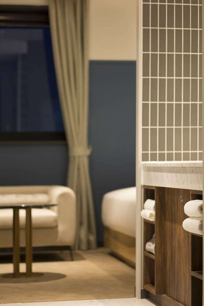 Nampo Hound Hotel Premier