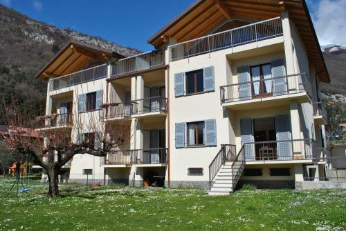Modern Apartments With Big Garden