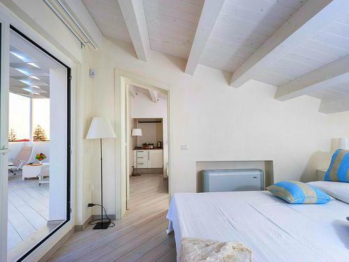 Enchanting Sea-facing Villa In Sicily, Italy