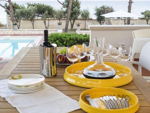 Marina Di Modica Villa Sleeps 18 Pool Air Con Wifi