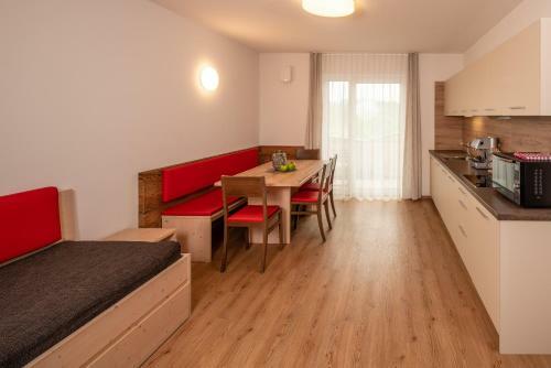 Hostal Apartments Sankt Walburg