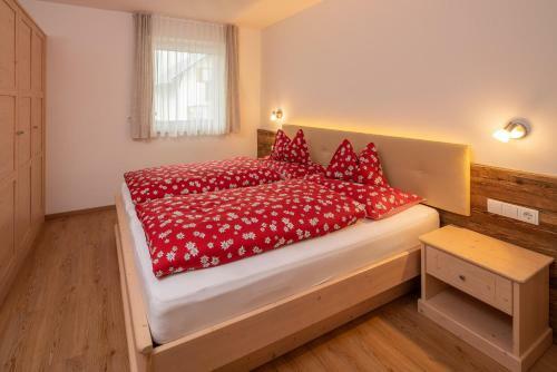Hostal Apartments Sankt Walburg