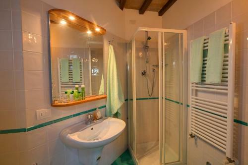 Mercanzie Villa Sleeps 12 Pool Wifi