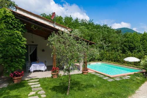 Arliano Villa Sleeps 2 Pool Air Con Wifi