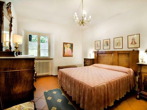 Torricella Villa Sleeps 8 Pool Wifi