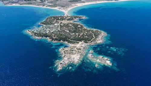 Isola Dei Gabbiani - Land Of Water