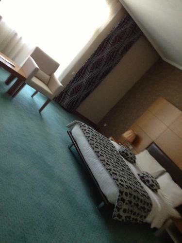 Grand Nur Plaza Hotel