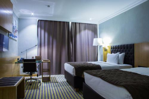 Aidana Plaza Hotel