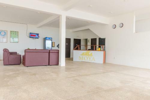 Oyo 406 Moya Hotel & Beach Resort