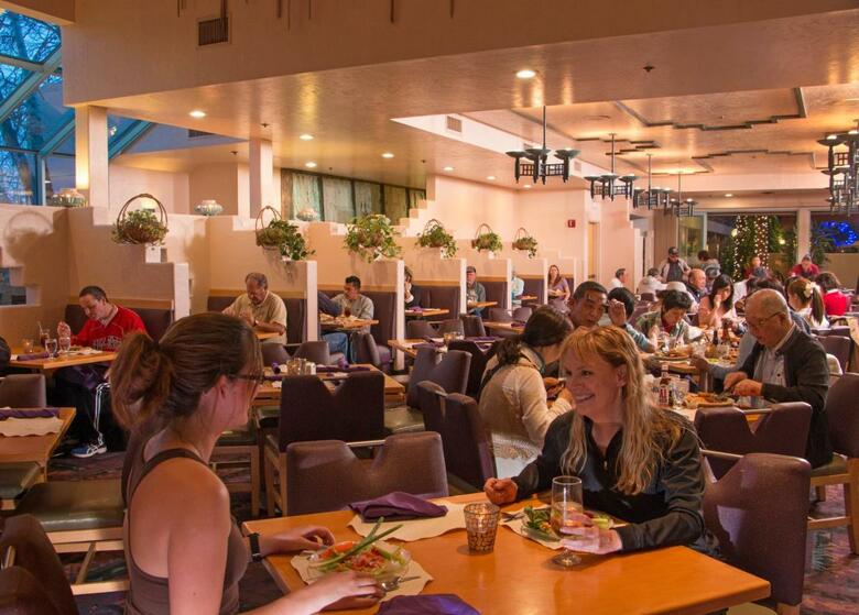 Hotel Canyon Plaza Resort