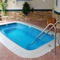 Hotel The Point Inn & Suites (.)