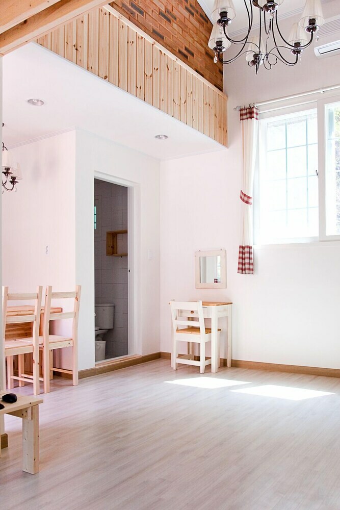 Hotel Namubyeol Pension