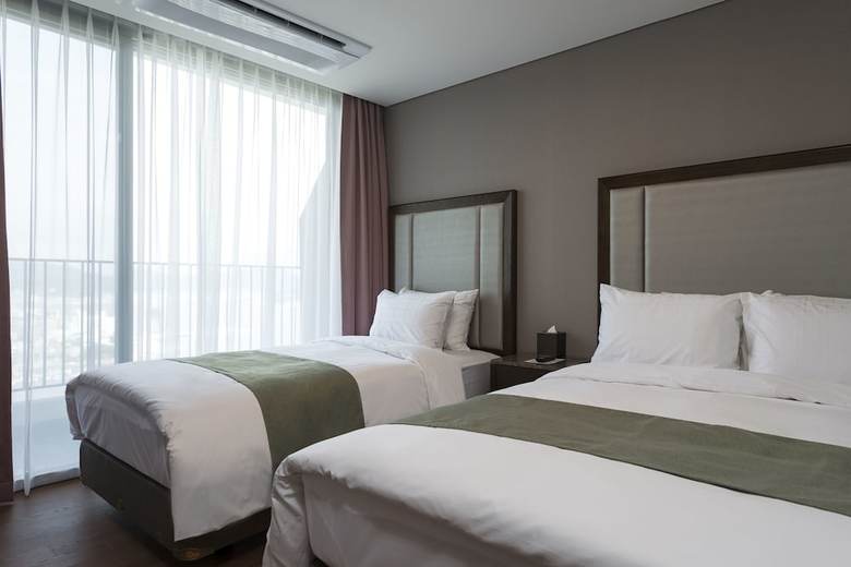 Stanford Hotel&resort Tongyeong