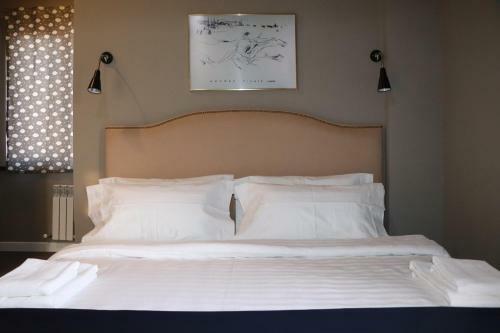 Mika Hotel