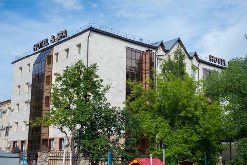 Skif Hotel & Spa