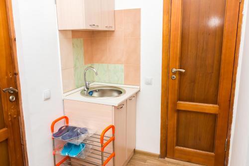 Apartments On Otan A - 57