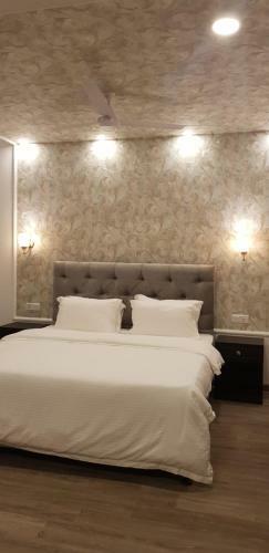 Hotel Green Court